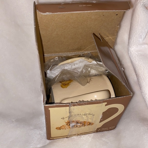 ❌FINAL PRICE DROP‼️Vintage Hallmark Mug Mates Mug & Coaster Set Friends Puppies - Picture 5 of 16